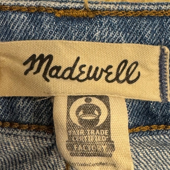 Madewell Jean Shorts Women’s Size 24 The Curvy Perfect Short Cuffed High Rise - Picture 5 of 11